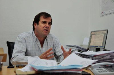 Municipalidad: el secretario De Elorriaga admite un atraso en las rendiciones mensuales