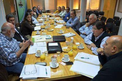 Ferr�n junto a Rainone, luego de pol�micas