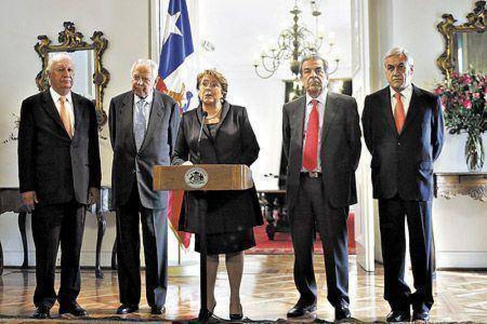 Cinco presidentes chilenos buscan no naufragar