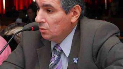 �Marchioli tiene que dedicarse a caminar la provincia�