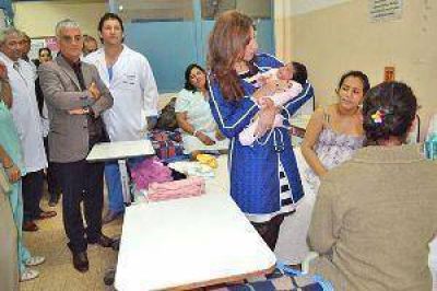 La gobernadora remarc� que seguir� trabajando para mejorar la salud