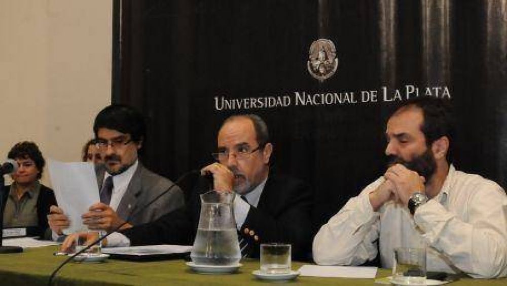 UNLP: Perdomo ya tiene gabinete confirmado