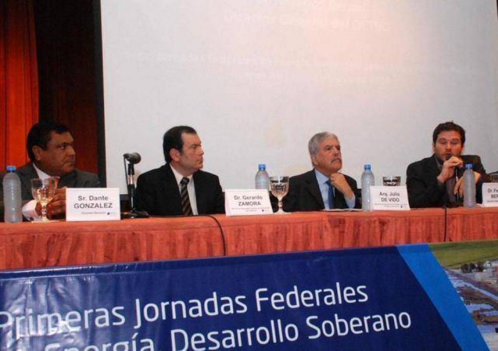 Zamora destac� los alcances del plan energ�tico en todo el pa�s