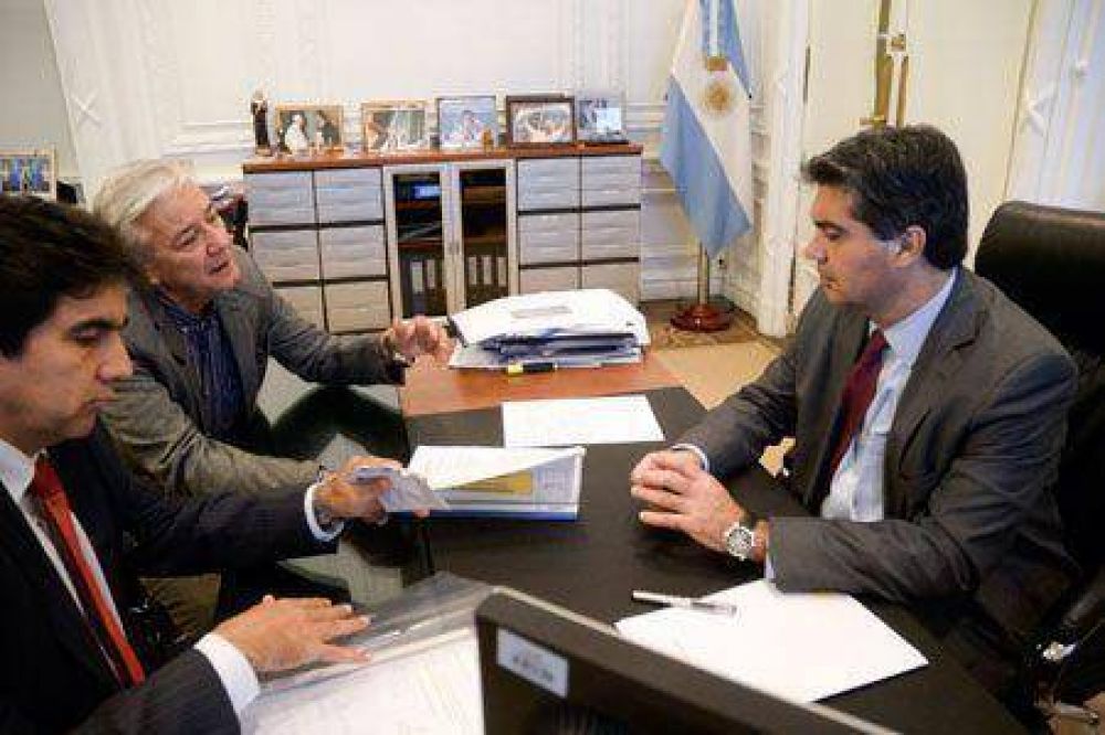 S�nchez y Beltr�n evaluaron junto a Capitanich obras viales para la provincia
