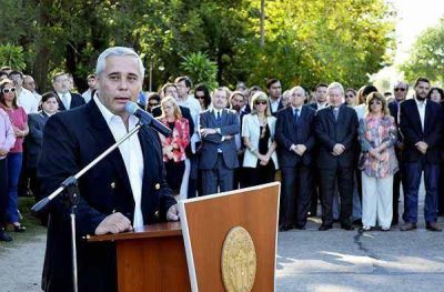 Fabi�n R�os confirm� que en junio abrir�n los sobres de la licitaci�n para pavimentar 40 nuevas cuadras