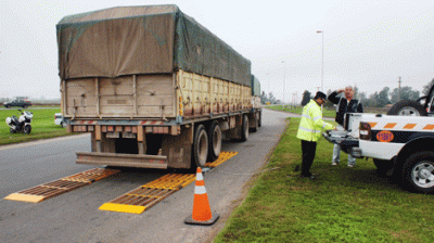 Se labraron varias infracciones por sobrepeso en los camiones 