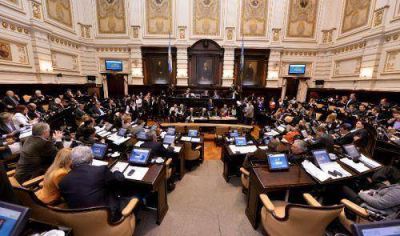 Polic�as locales: por pedido de alcaldes se posterg� el debate en la Legislatura
