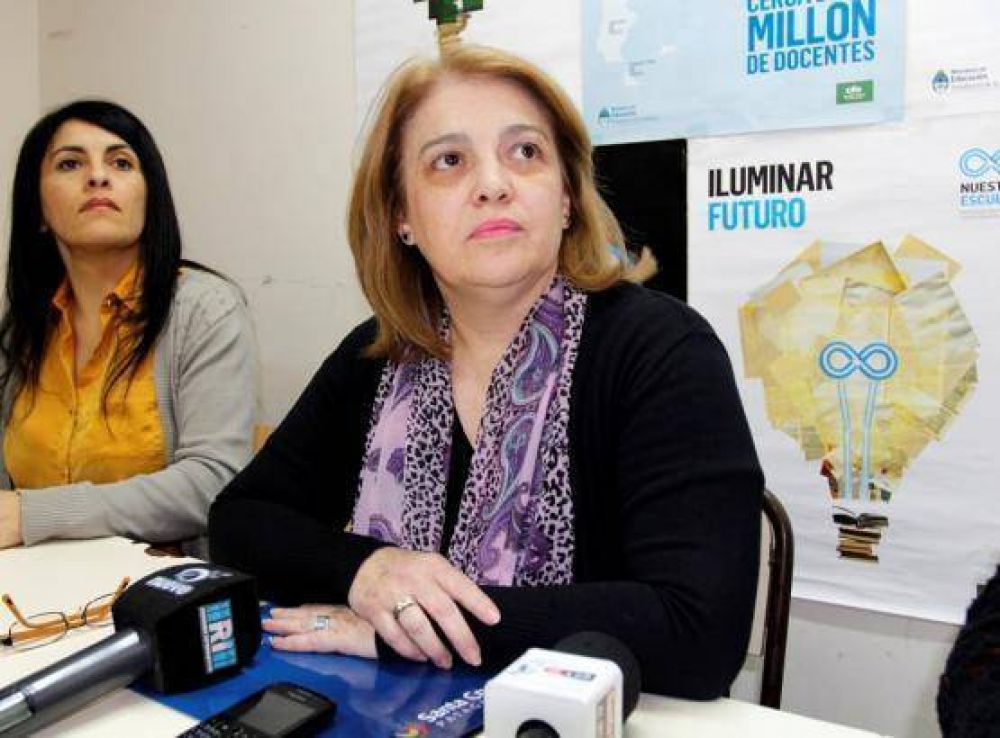Educaci�n invita a trabajar a ADOSAC porque 