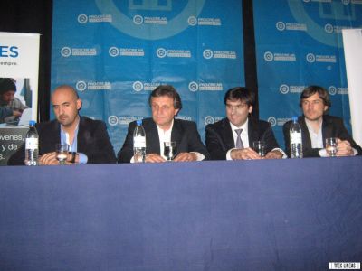 Procrear: en Mar del Plata se firm� acuerdo por 400 lotes