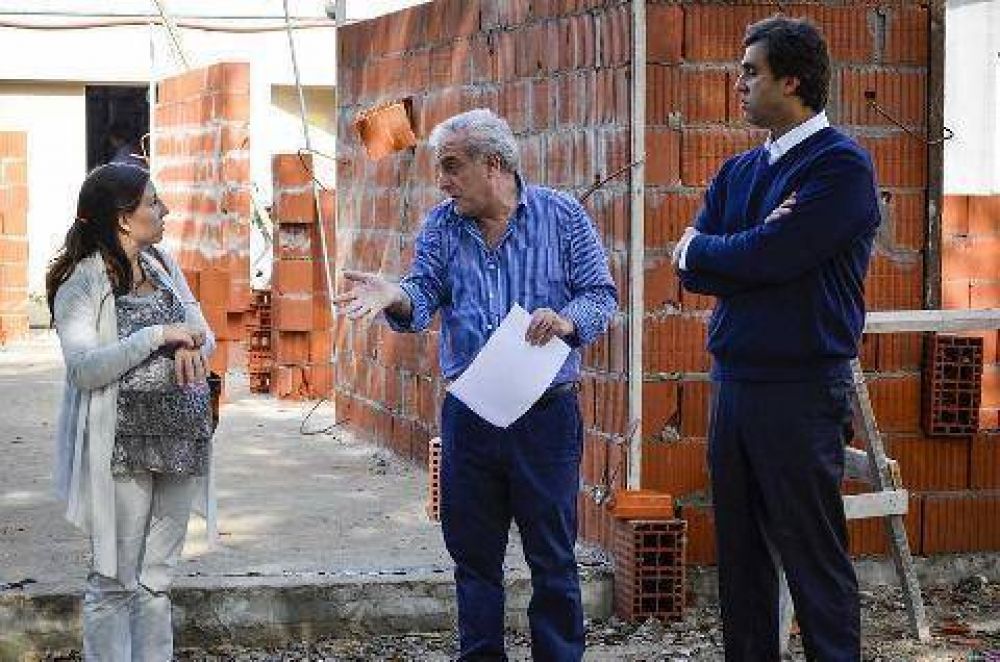 Cl�nica San Jos�: avanzan las obras de la guardia m�dica pedi�trica y el tom�grafo