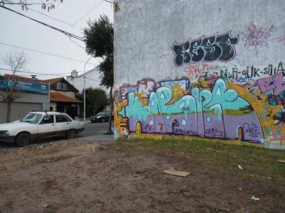  Pintaban grafitis y terminaron a los piedrazos con la Polic�a