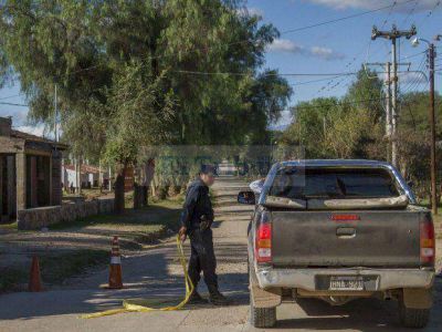 Contin�a la b�squeda del cuerpo de la joven desaparecida de Guachipas