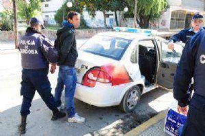 Detuvieron al linyera que viv�a en el Paseo de los Artesanos