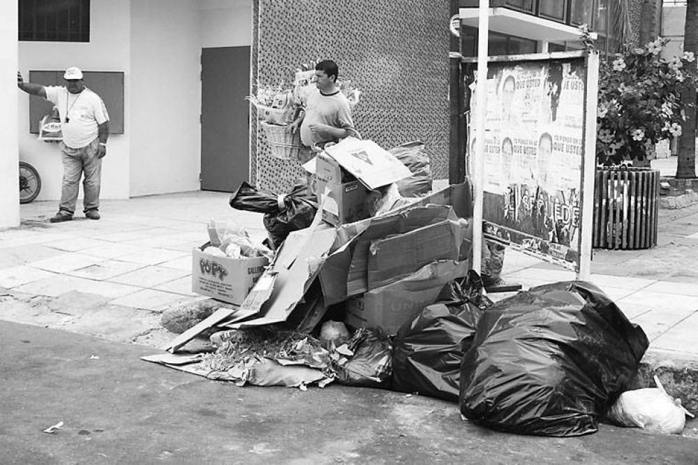 Reutilizar y reciclar para disminuir la contaminaci�n