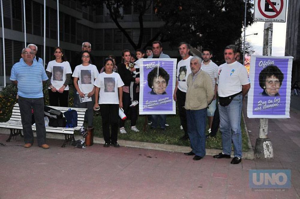 Familiares de Ofelia Kessel iniciaron una vigilia frente a los Tribunales de Paran�