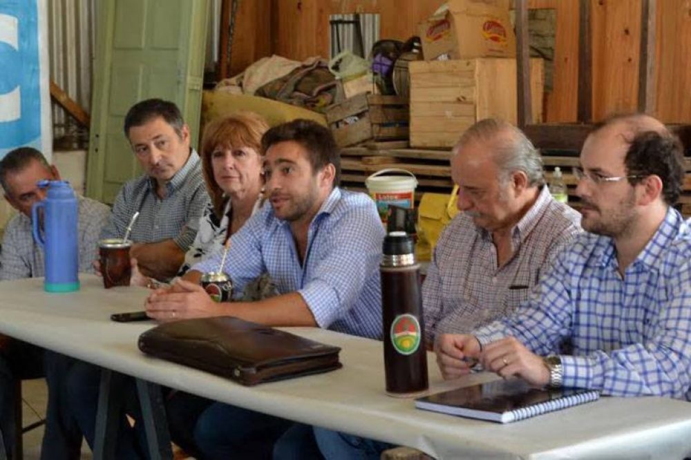 El urribarrismo realiz� una jornada en el departamento Villaguay