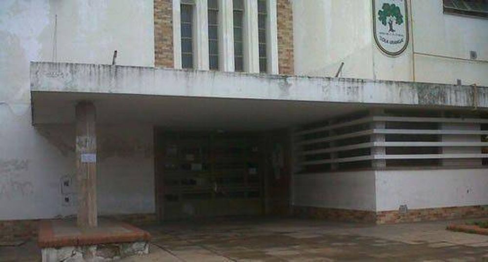 Siguen pr�fugo el asesino del alumno