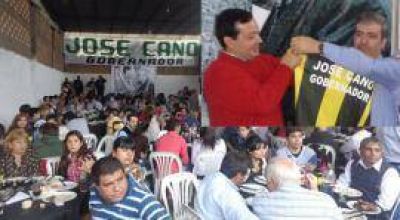 Cano sum� el apoyo de peronistas de Sergio Massa en Banda del R�o Sal�