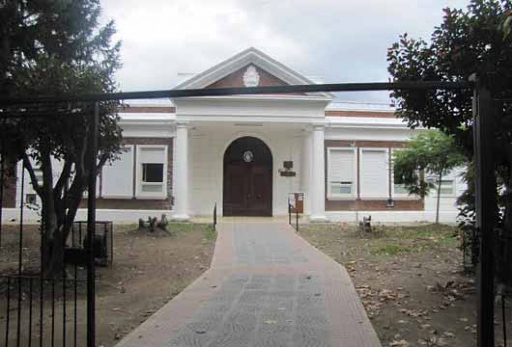 De la Torre inaugurar� obras en escuelas