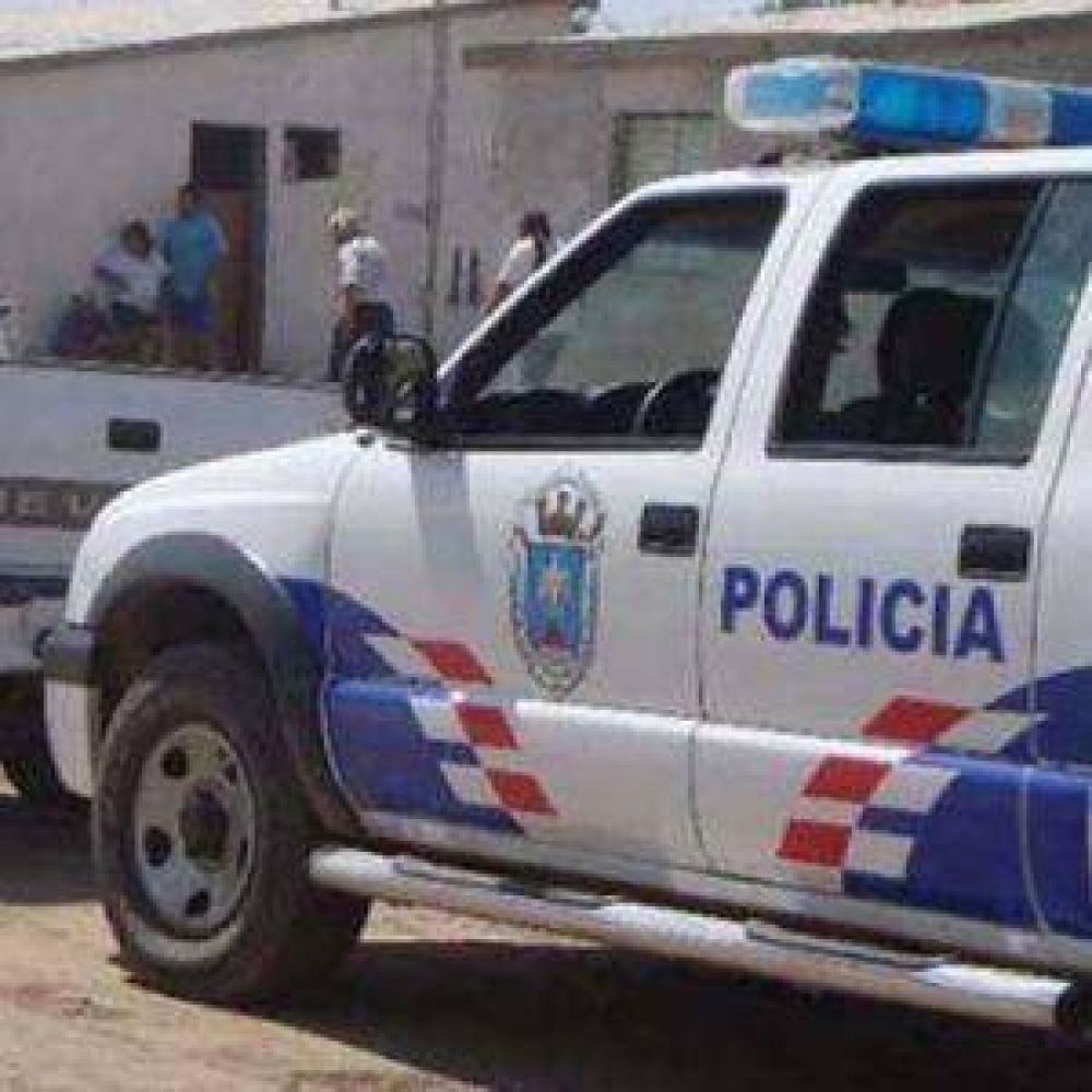 Rob� medio mill�n de pesos, lo fueron a detener y lo estaban velando