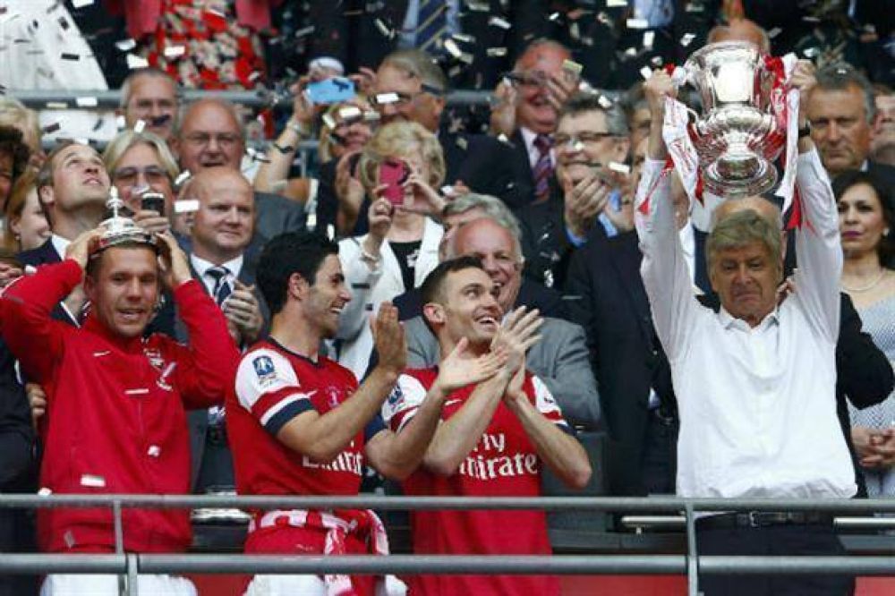 Con una remontada a pura emoci�n, Arsenal conquist� la FA Cup y cort� nueve a�os de sequ�a