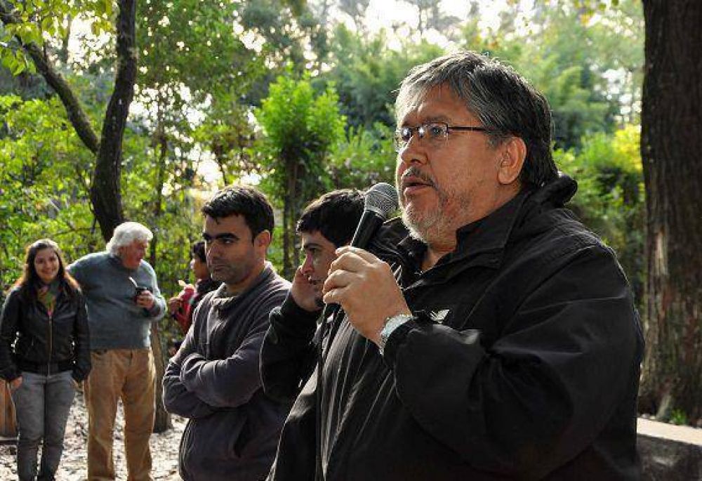 Navarro encabez� un plenario de discusi�n pol�tica en Pacheco