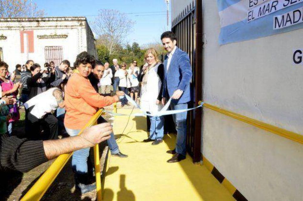 Qued� inaugurada la rampa de acceso para personas con capacidades motrices diferentes