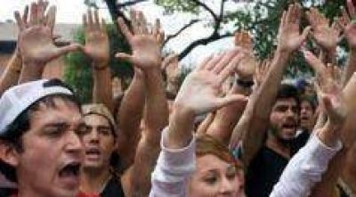 Arranca el martes la discusi�n de los proyectos para regular la protesta social
