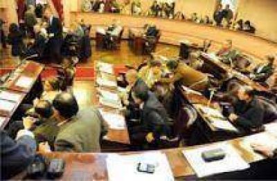 Sesionan las c�maras esta semana; aprueban duplicar aportes para la econom�a social