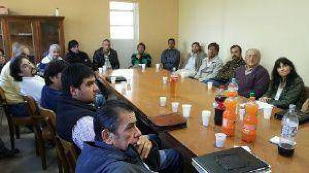 Productores reclaman mejoras en el servicio el�ctrico
