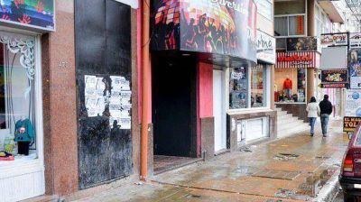 Muri� tras los golpes que recibi� en una pelea callejera con su ex yerno