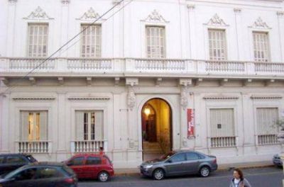 Contin�an las refacciones en el de Bellas Artes