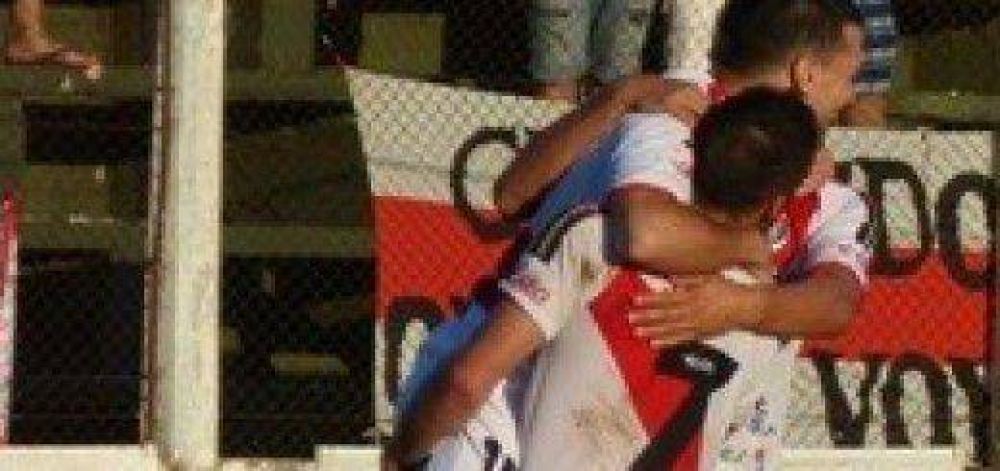 Guaran� gole� 4 a 0 a Juventud Unida y se acerca al ascenso