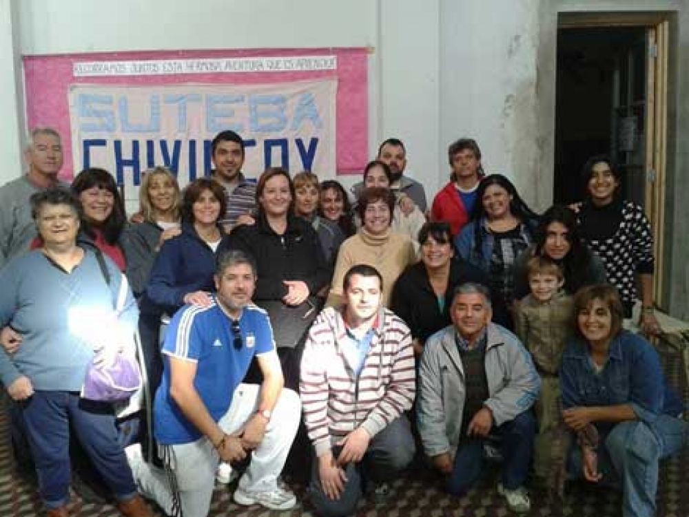 Suteba realiz� una jornada solidaria por la escuela p�blica 