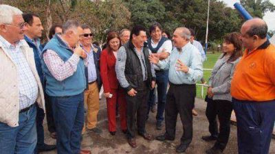 Jos� Francisco L�pez visit� el sur de la provincia y anunci� nuevas obras