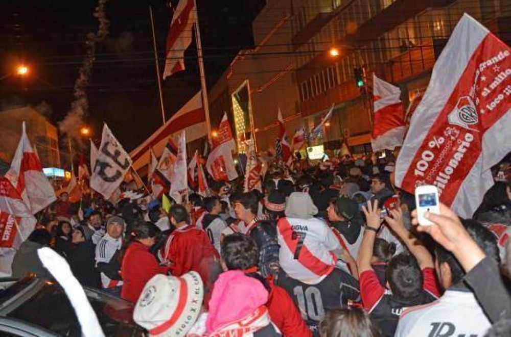 Euf�rico festejo millonario en R�o Gallegos