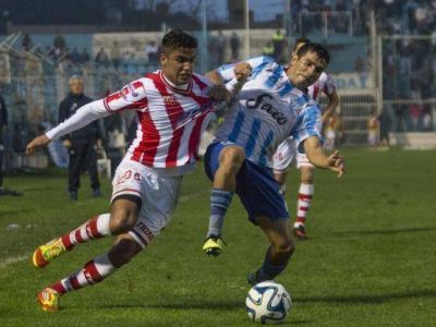 Atl�tico y Uni�n empataron en buen partido