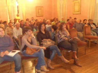 Apicultores del sur santafesino reclaman ayuda para no desaparecer