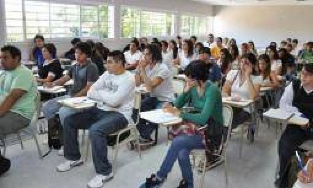 10 mil riojanos ya tramitan �Progresar� y la cifra va en aumento