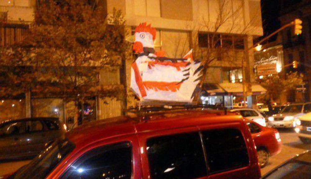 Los hinchas de River festejaron en el centro de la ciudad