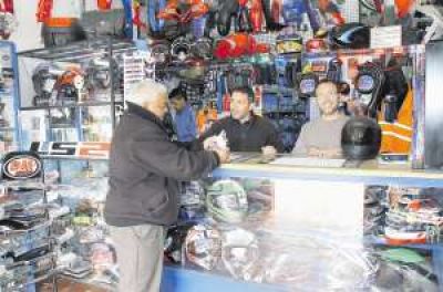 Se agudiz� el faltante de repuestos de autos y motos