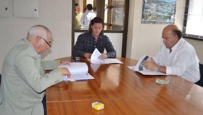 La Merced: Contin�a la pavimentaci�n de calles por donde circulan los colectivos