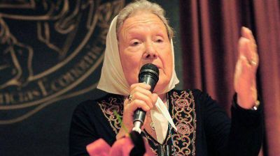Nora Corti�as: 