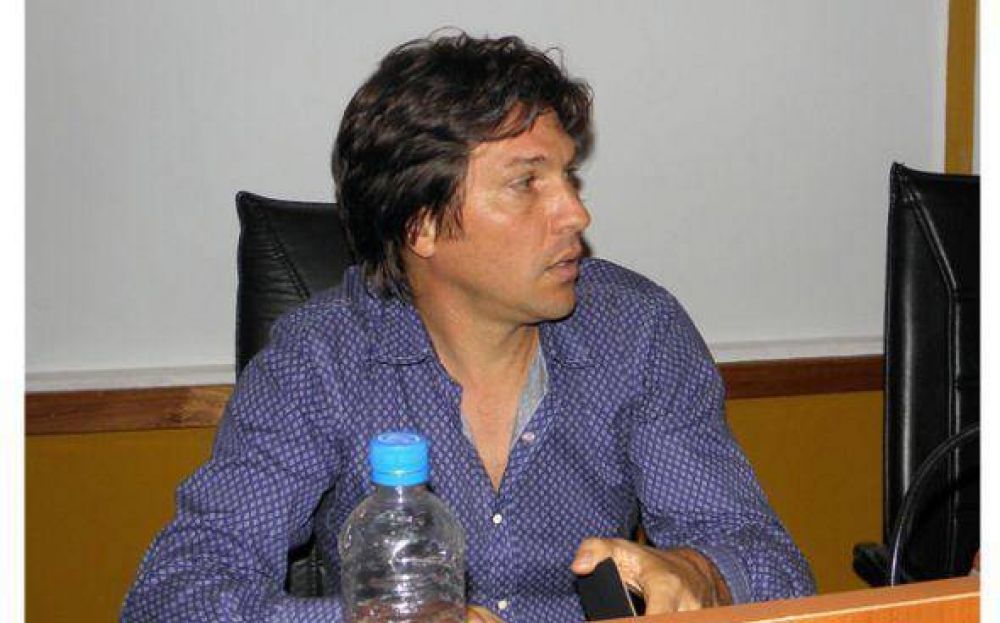 Ranieli present� un proyecto para que en Pilar se celebren paritarias municipales