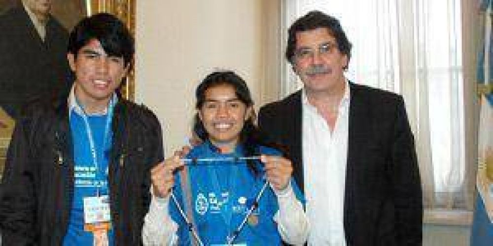 Estudiantes wich� recibidos por el ministro de Educaci�n de la Naci�n, Alberto Sileoni