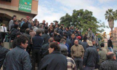Ciudad de C�rdoba: sin subsidios nacionales, con millonaria deuda municipal y cheques sin fondos