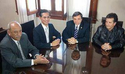 Inter�s del embajador de Taiwan sobre el potencial agroexportador de Jujuy