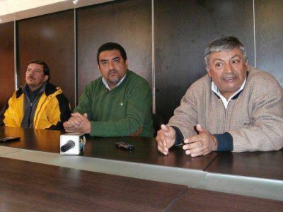 Preparan la pr�xima entrega de 130 lotes