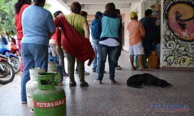 Pese al aumento de stock, las garrafas sociales no alcanzaron en los barrios