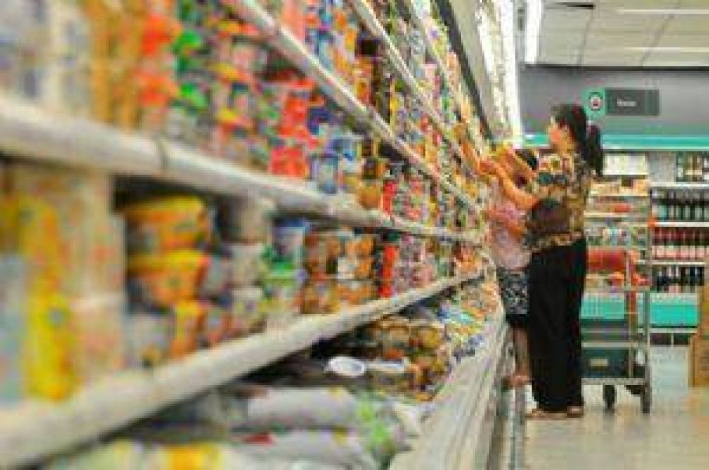 Precios de alimentos aumentaron casi un 74% en menos de un a�o